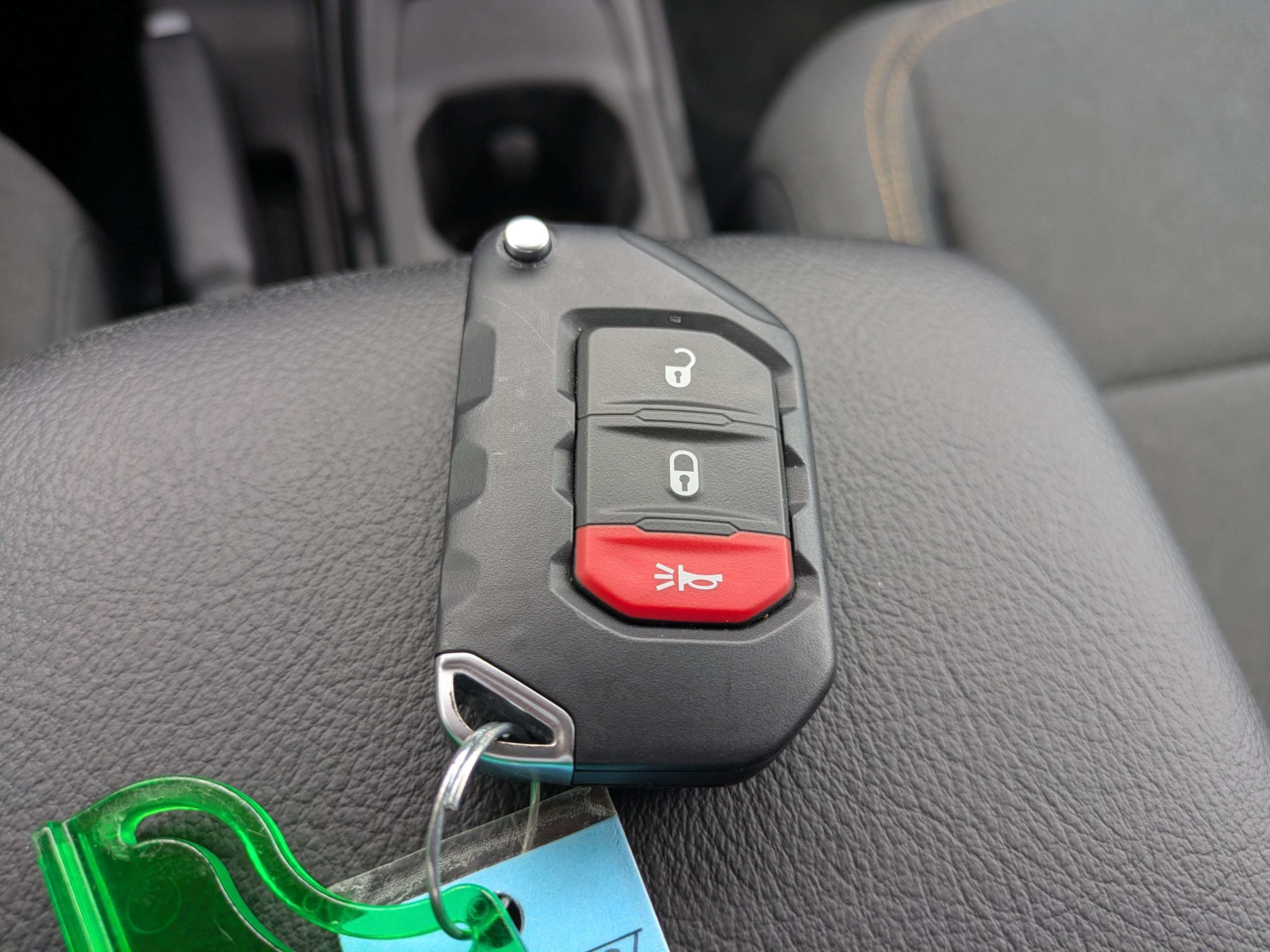 Used 2026 Jeep Gladiator Sport AWD/4WD image 27