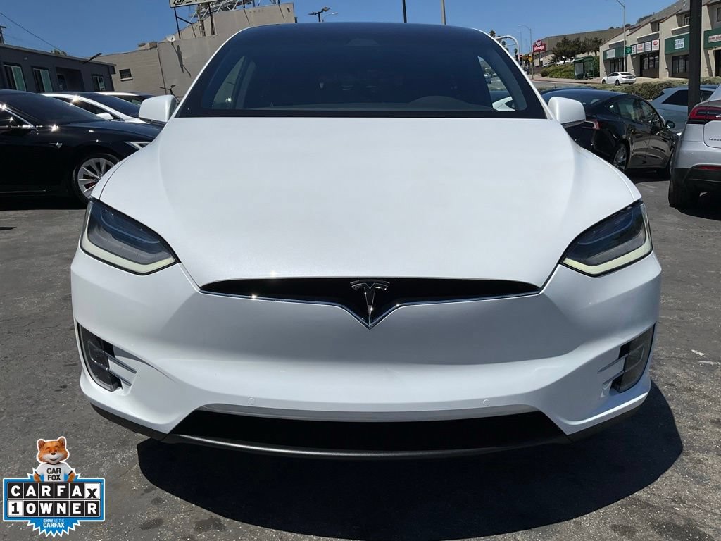 Used 2019 Tesla Model X AWD/4WD image 2