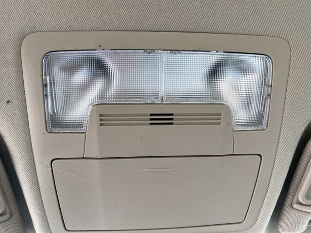Used 2012 Toyota Camry LE FWD image 16