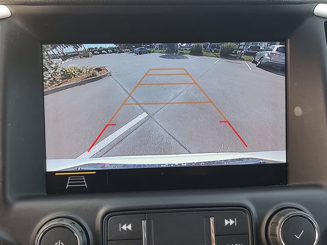 Used 2020 GMC Terrain SLT w/ Preferred Package FWD image 16