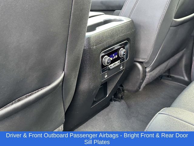 Used 2024 Chevrolet Suburban RST AWD/4WD image 16