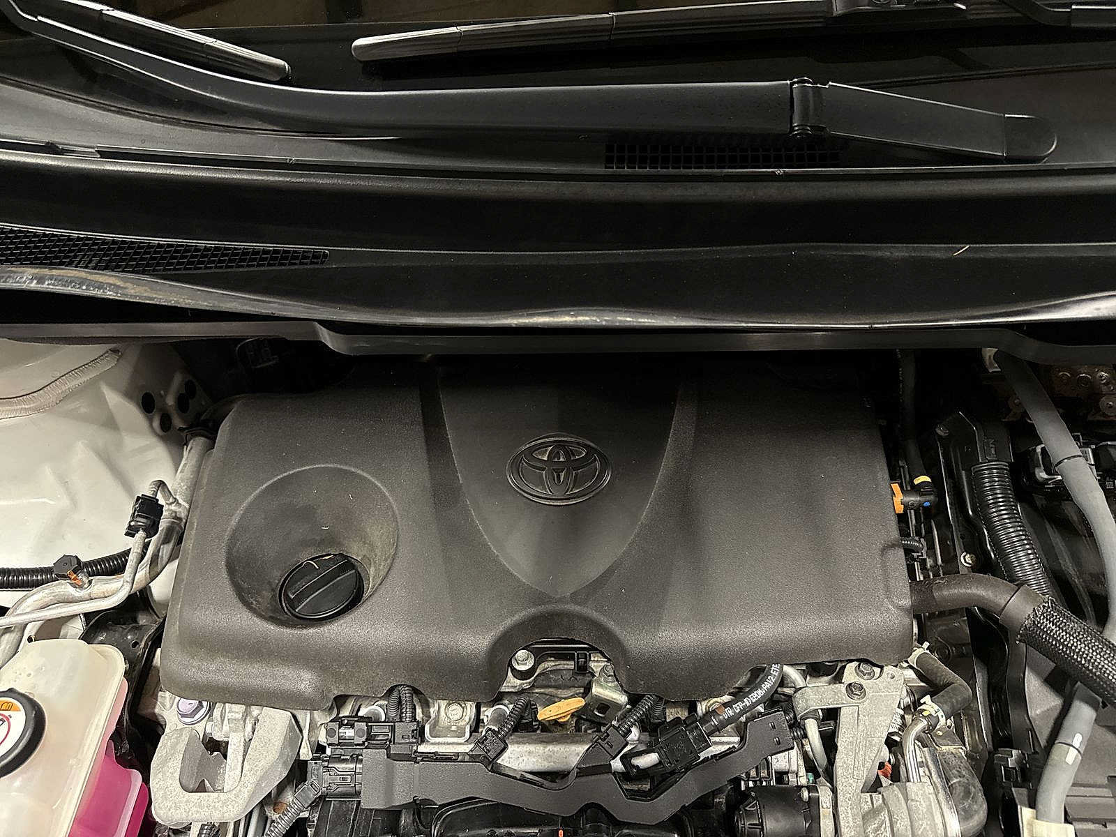 Certified 2021 Toyota Sienna LE AWD/4WD image 12