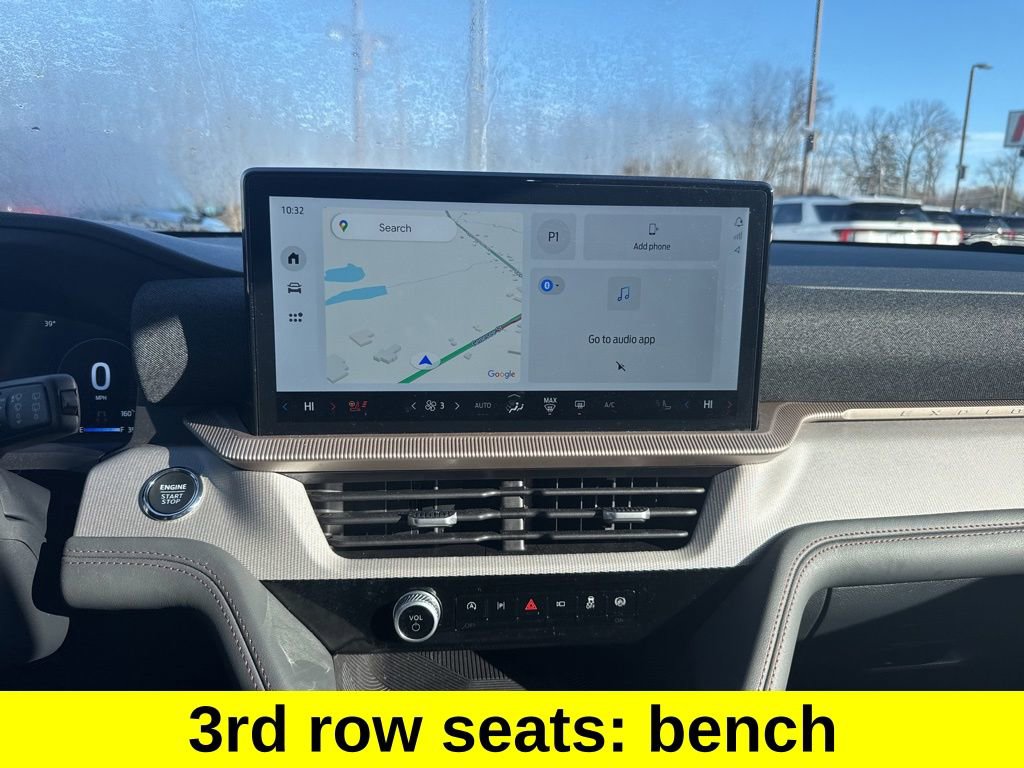 Used 2025 Ford Explorer Active w/ Active Comfort Package image 23