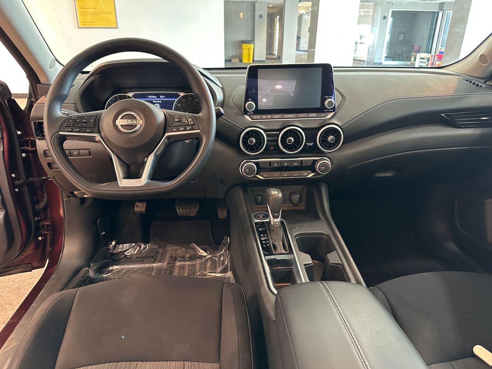 Used 2025 Nissan Sentra SV image 33