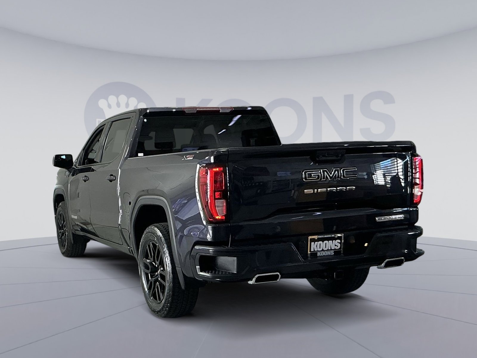 Used 2023 GMC Sierra 1500 Elevation image 14