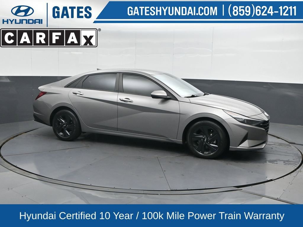 Used 2022 Hyundai Elantra SEL w/ Preferred Accessory Package