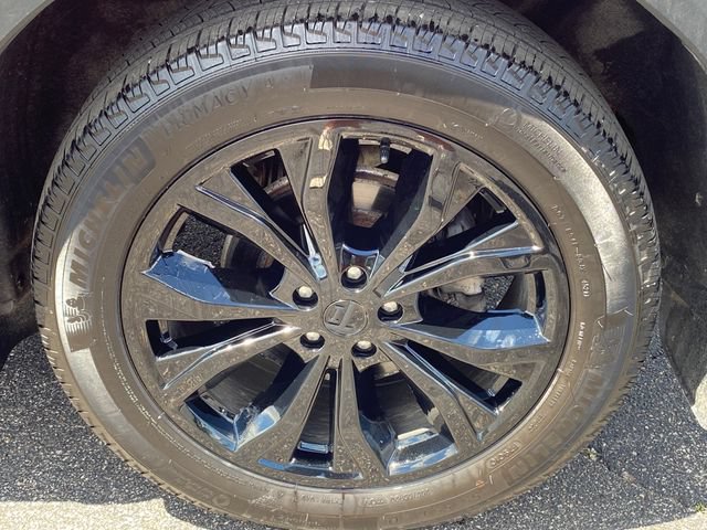 Used 2022 Ford Explorer Limited w/ Class IV Trailer Tow Package AWD/4WD image 16