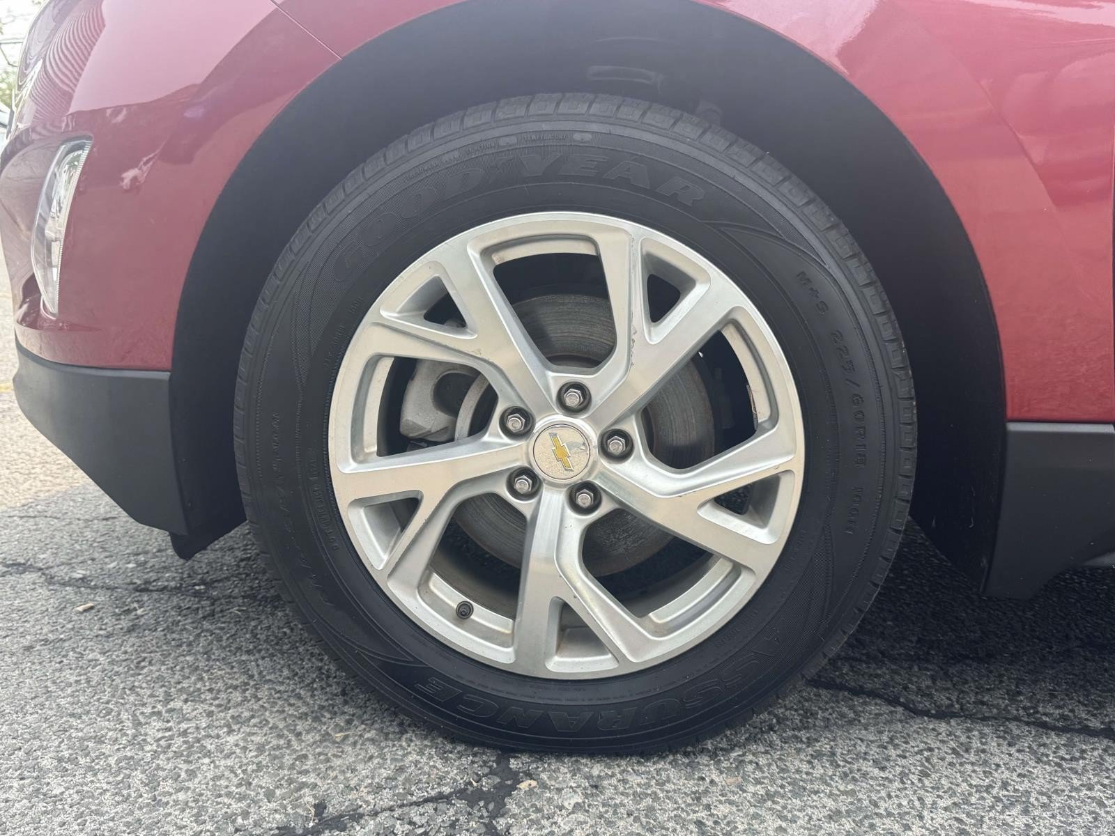 Used 2019 Chevrolet Equinox LT AWD/4WD image 10