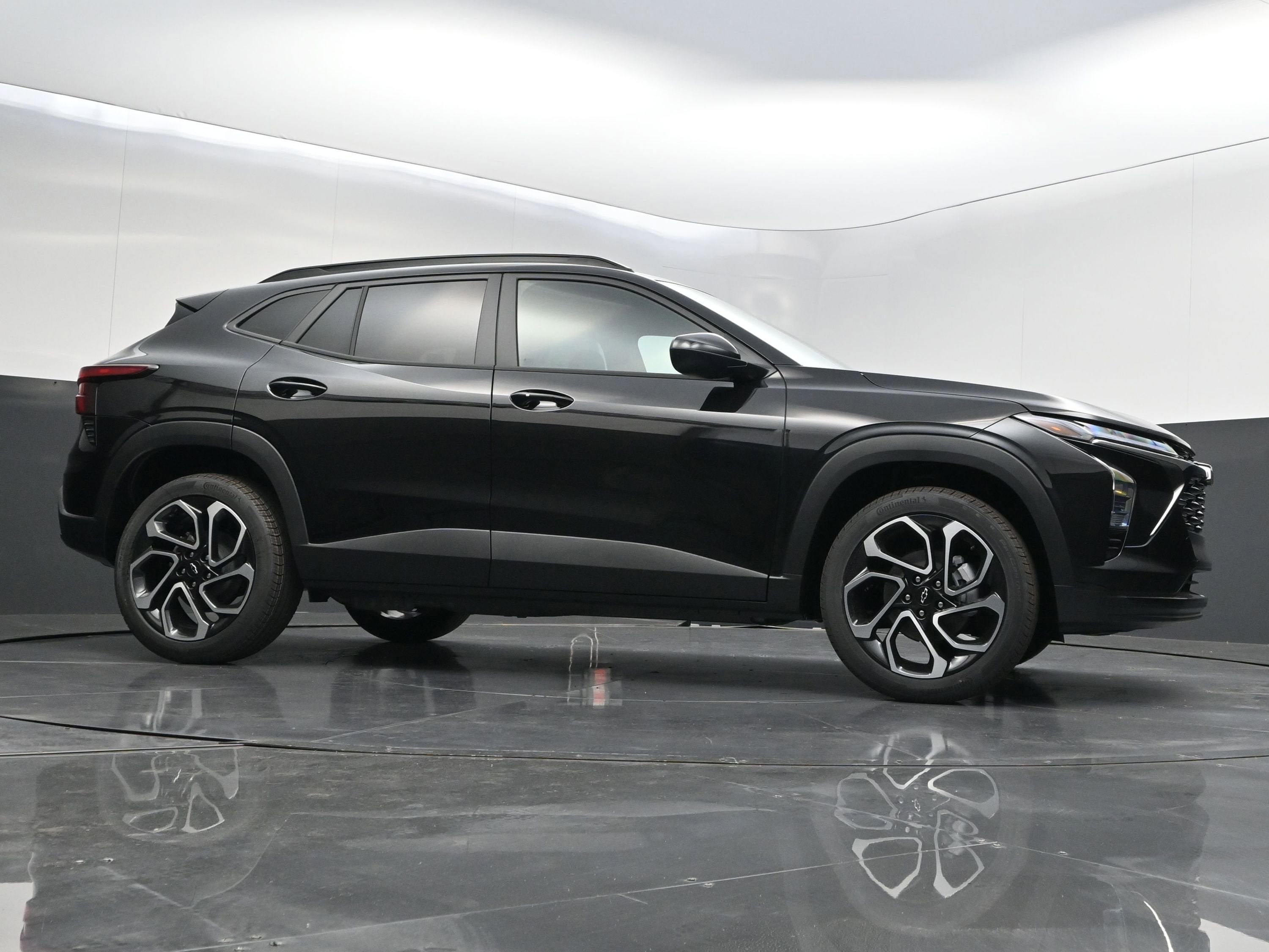 New 2026 Chevrolet Trax RS FWD image 41