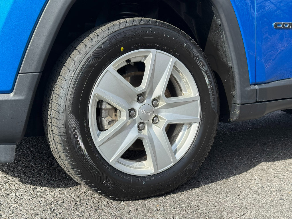 Used 2022 Jeep Compass Latitude w/ Convenience Group image 14