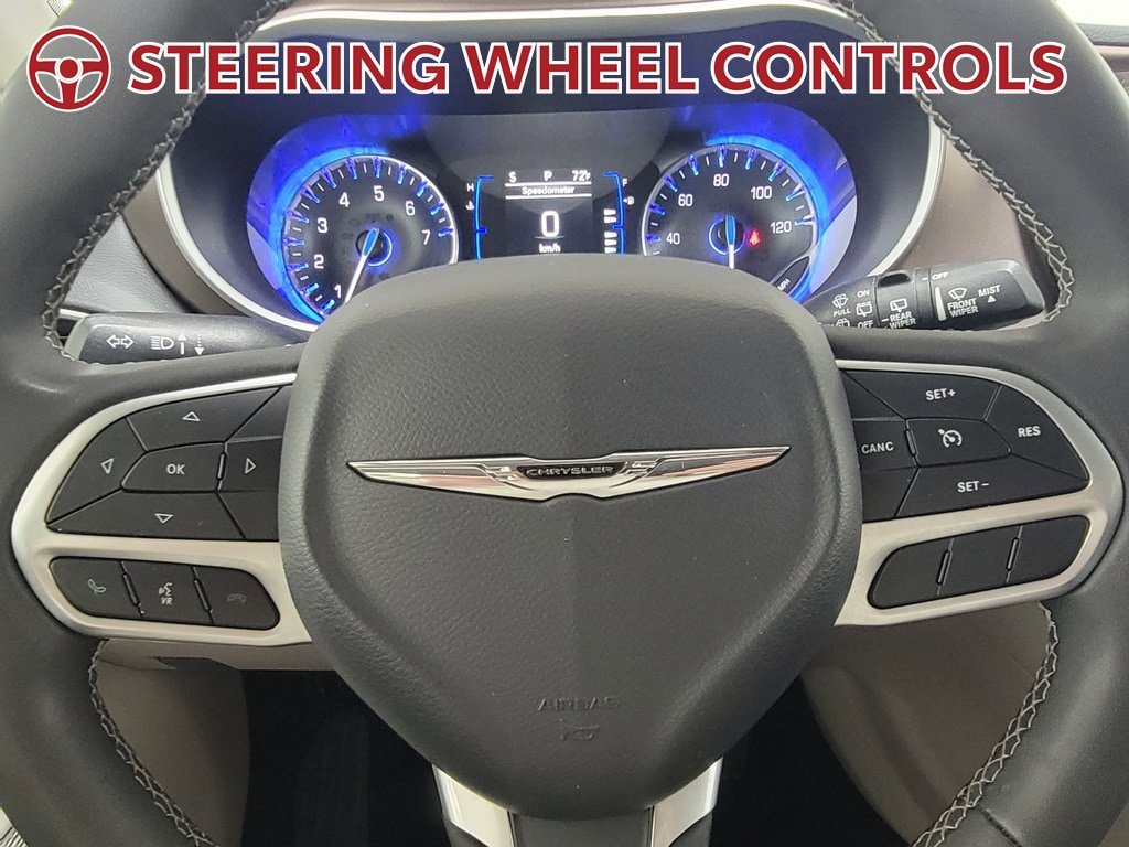 Used 2023 Chrysler Voyager LX FWD image 19