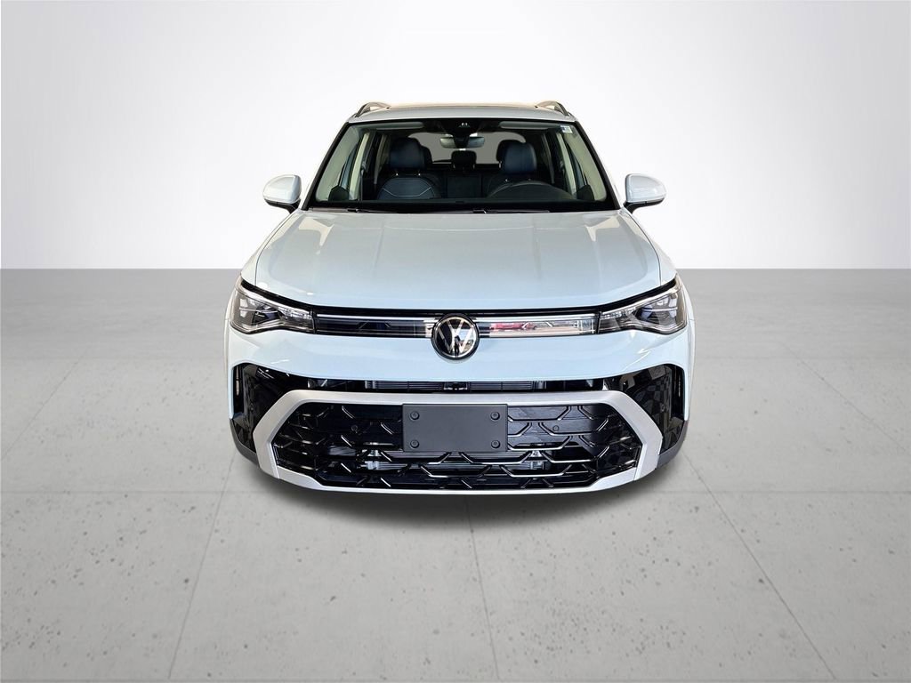 New 2026 Volkswagen Taos SEL AWD/4WD image 3