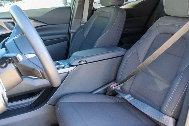 New 2026 Chevrolet Equinox EV LT image 10