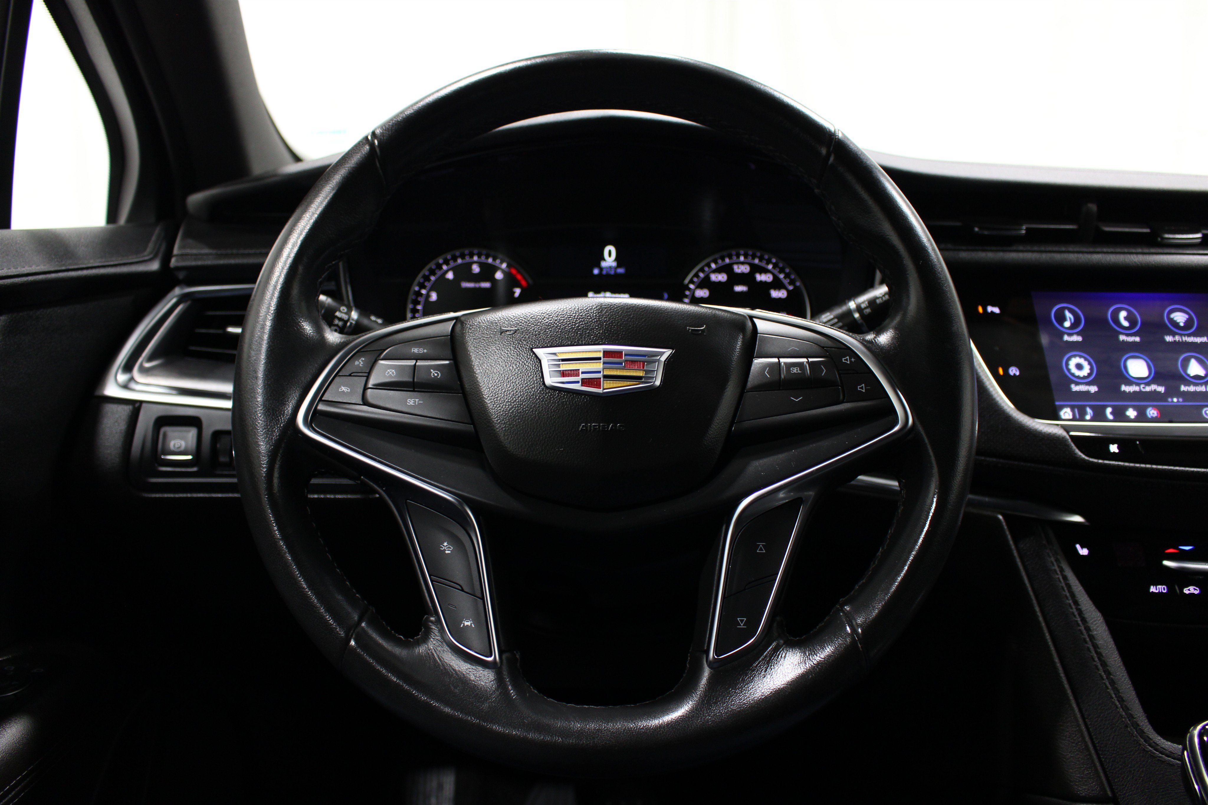 Certified 2023 Cadillac XT5 Luxury AWD/4WD image 12