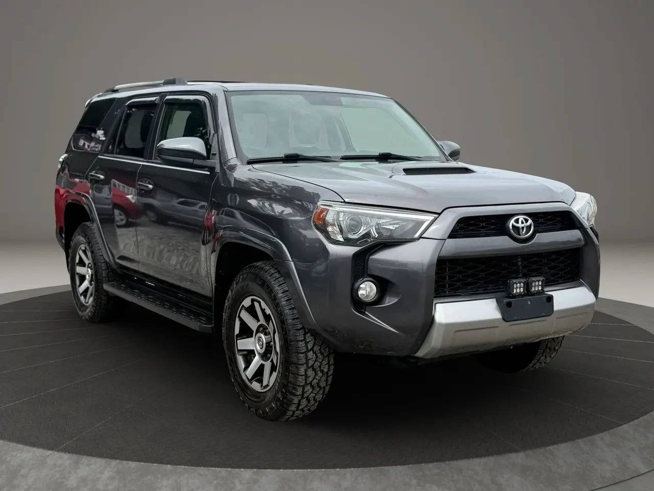 Used 2017 Toyota 4Runner TRD Off-Road AWD/4WD image 3