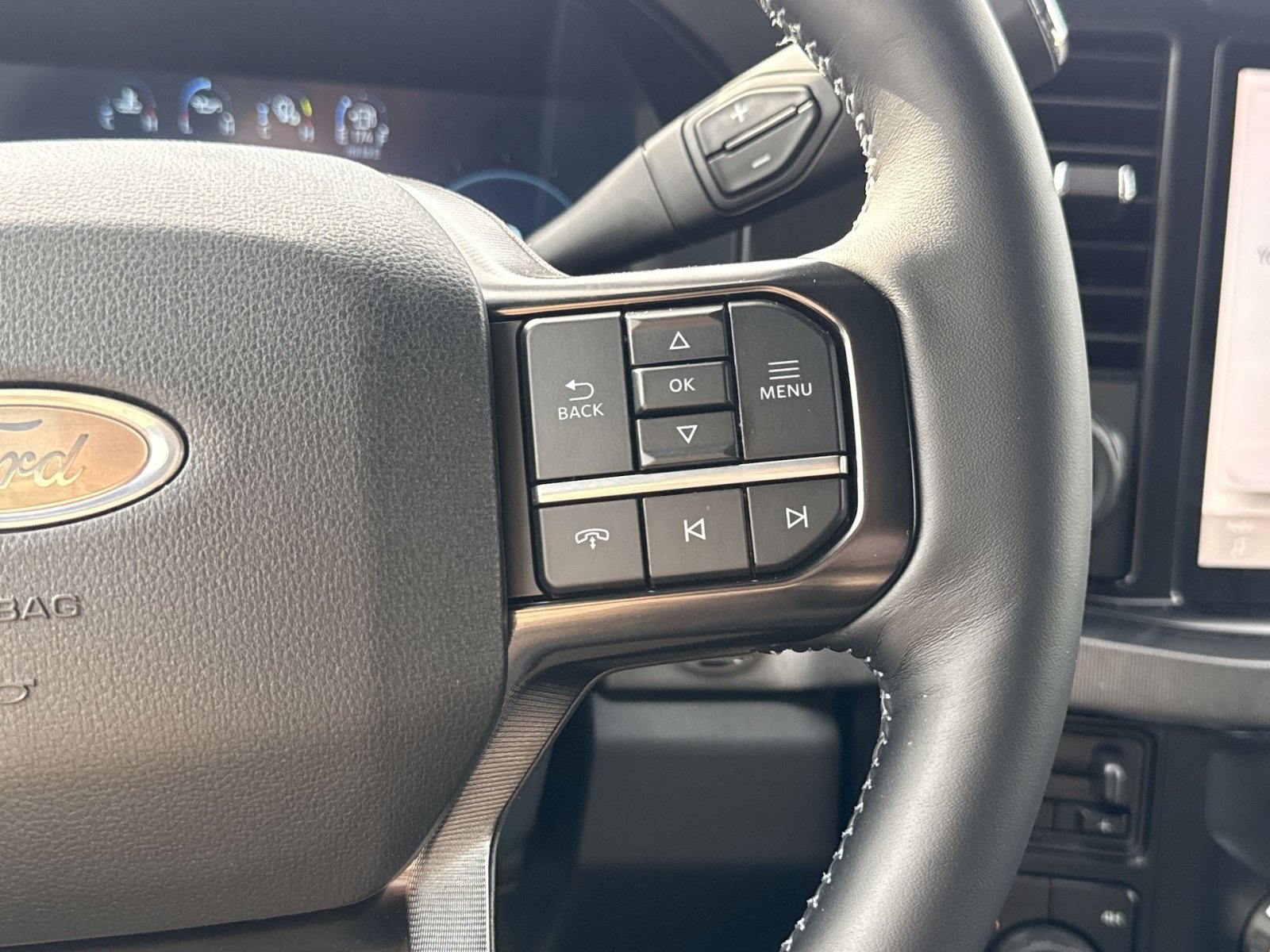 New 2026 Ford F250 Platinum AWD/4WD image 18