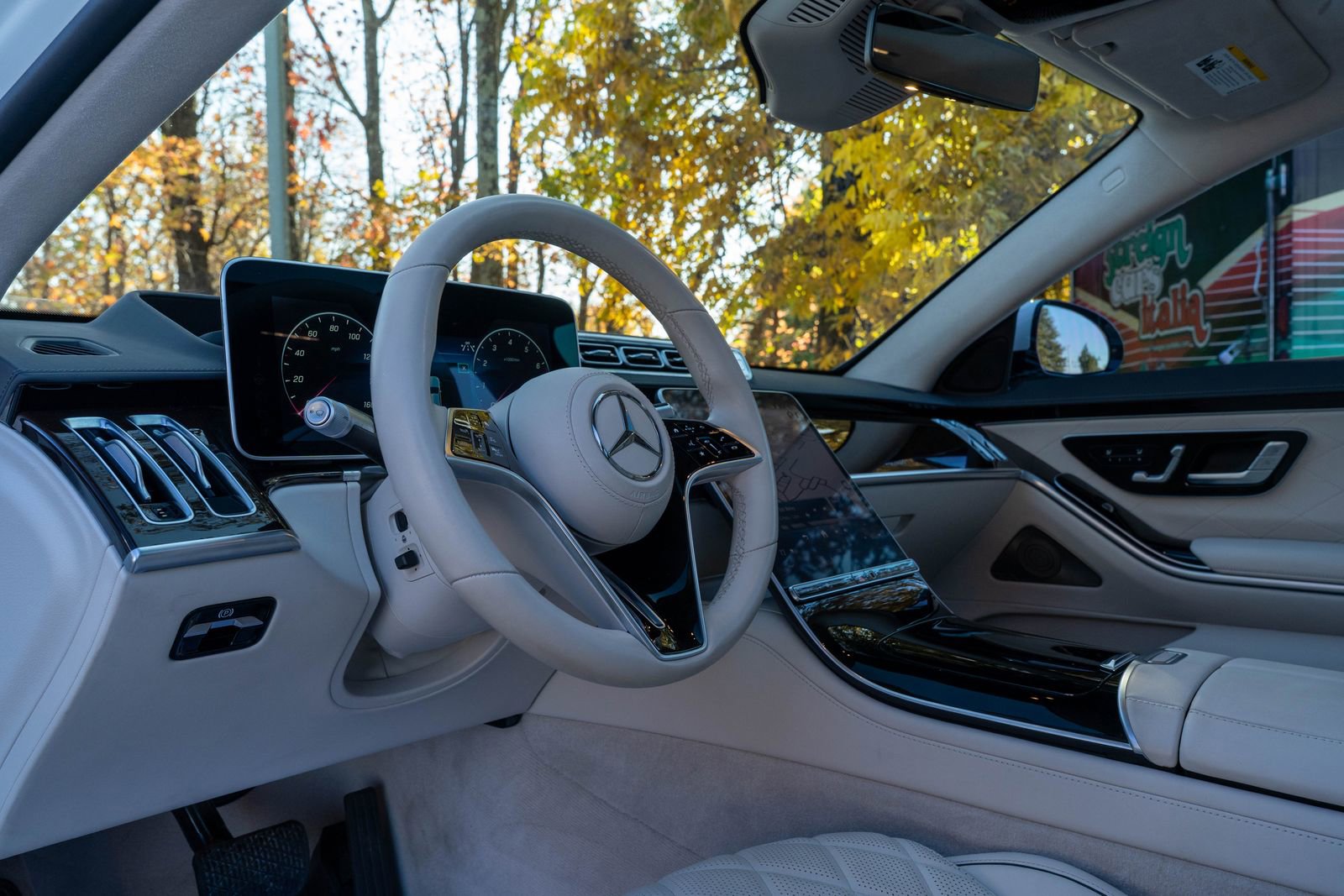 Used 2022 Mercedes-Benz S 580 4MATIC Sedan image 19