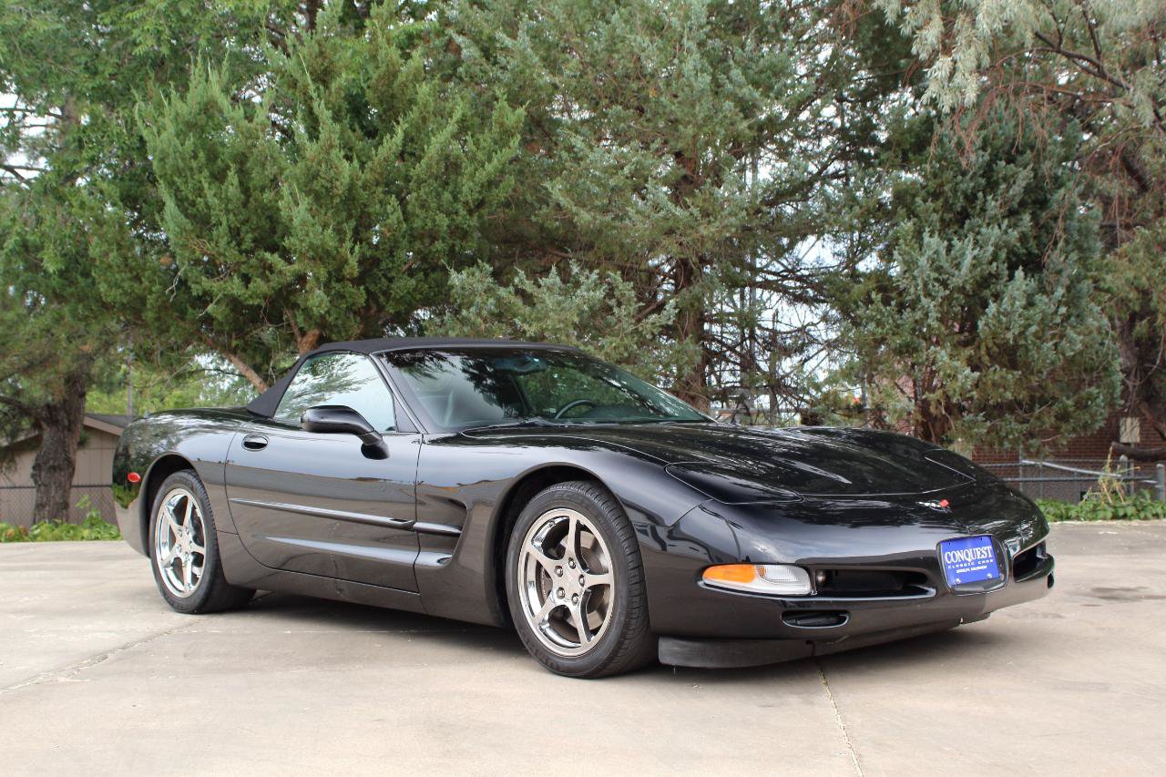 Used 2002 Chevrolet Corvette Convertible w/ Preferred Equipment Group2 RWD image 2