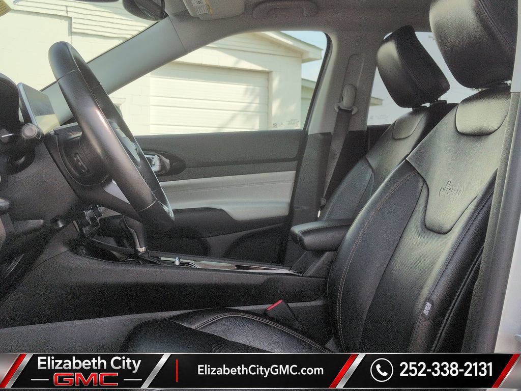 Used 2022 Jeep Compass Limited AWD/4WD image 15