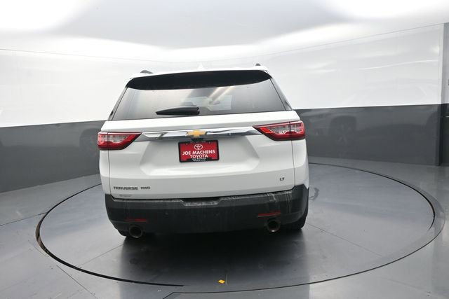 Used 2019 Chevrolet Traverse LT w/ LT Premium Package AWD/4WD image 8
