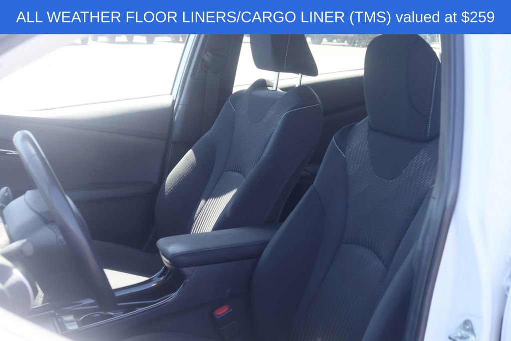 Used 2022 Toyota Prius Prime LE FWD image 5