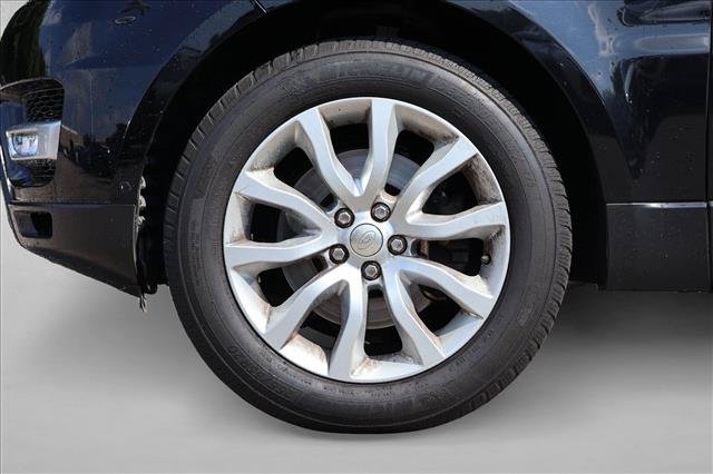 Used 2014 Land Rover Range Rover Sport HSE AWD/4WD image 9