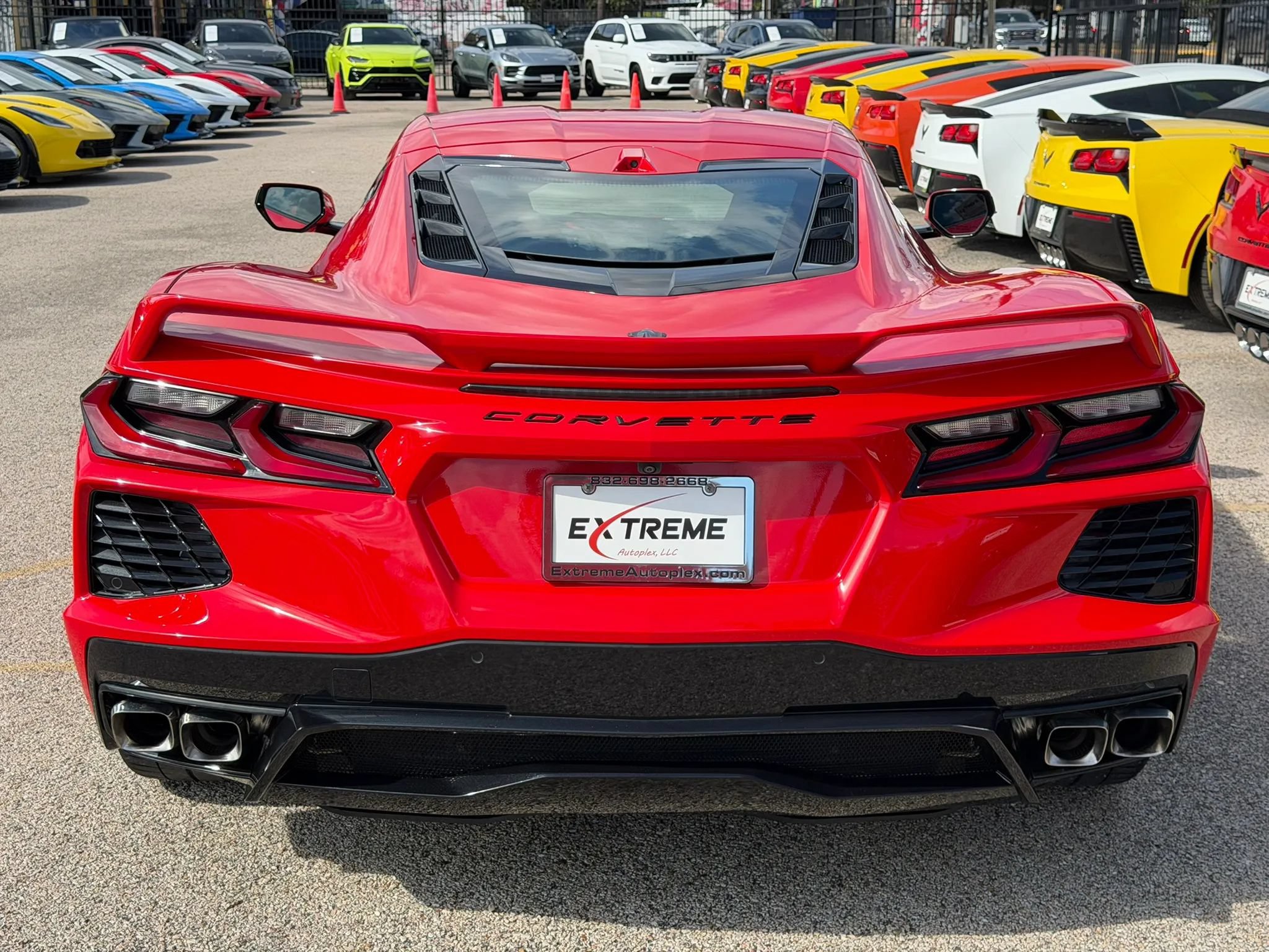Used 2022 Chevrolet Corvette Stingray Preferred Cpe w/ Z51 Performance Package RWD image 3