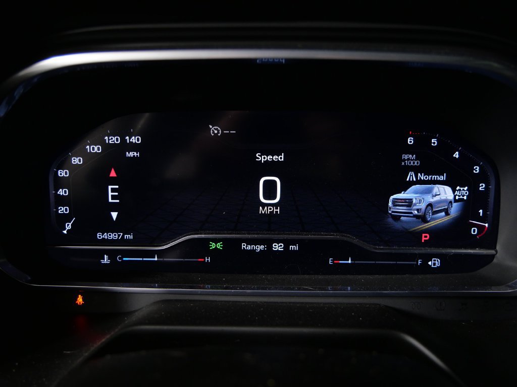 Used 2023 GMC Yukon SLT w/ SLT Premium Package AWD/4WD image 32