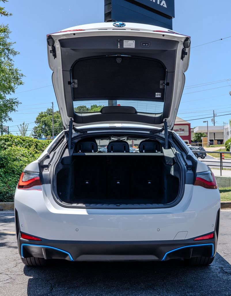 Used 2024 BMW i4 eDrive35 w/ Premium Package RWD image 29