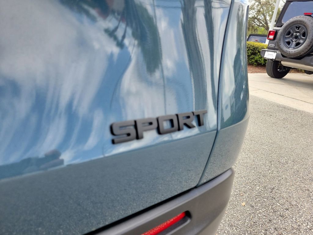 Used 2025 Honda HR-V Sport image 8