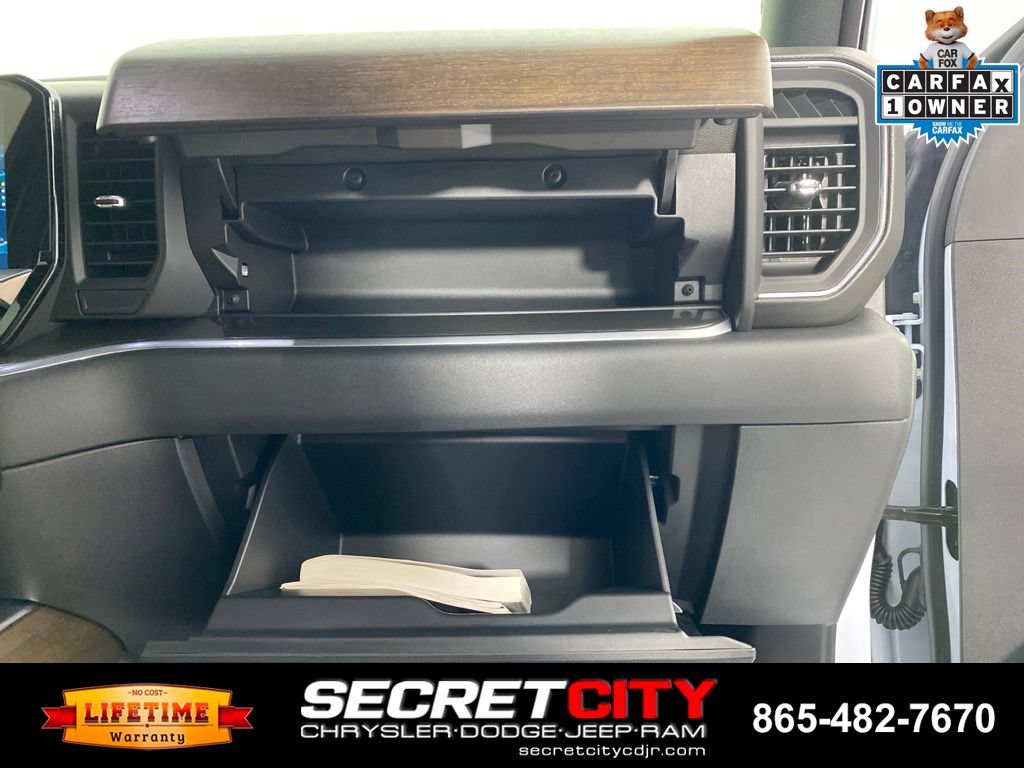 Used 2026 Chevrolet Silverado 2500 High Country w/ High Country Premium Package AWD/4WD image 29