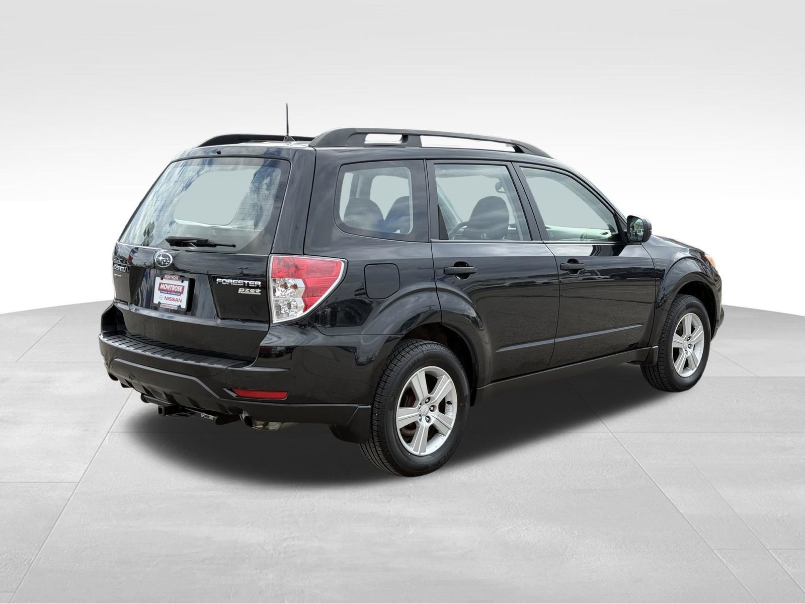 Used 2012 Subaru Forester 2.5X w/ Popular Pkg 3 image 5
