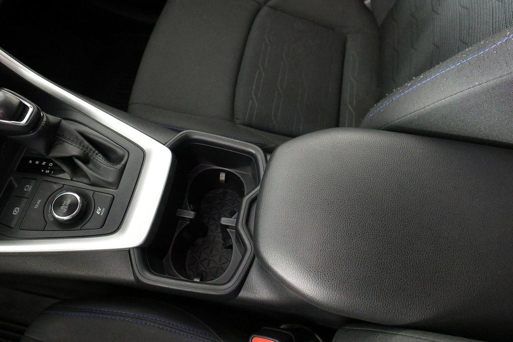 Used 2022 Toyota RAV4 SE AWD/4WD image 28