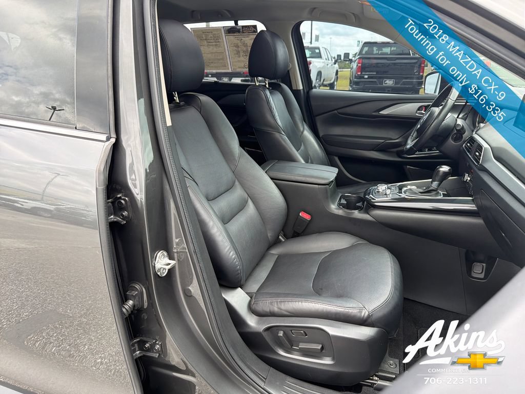 Used 2018 MAZDA CX-9 Touring w/ Touring Premium Package FWD image 19