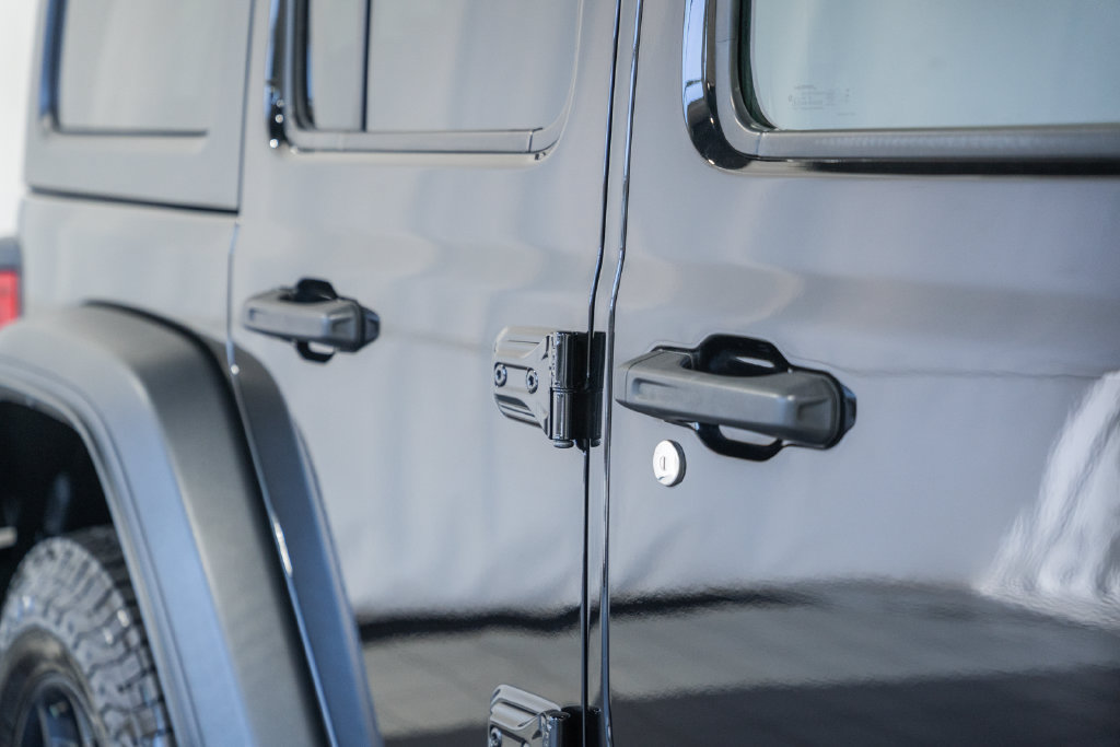 Used 2023 Jeep Wrangler Unlimited w/ Cold Weather Group AWD/4WD image 14