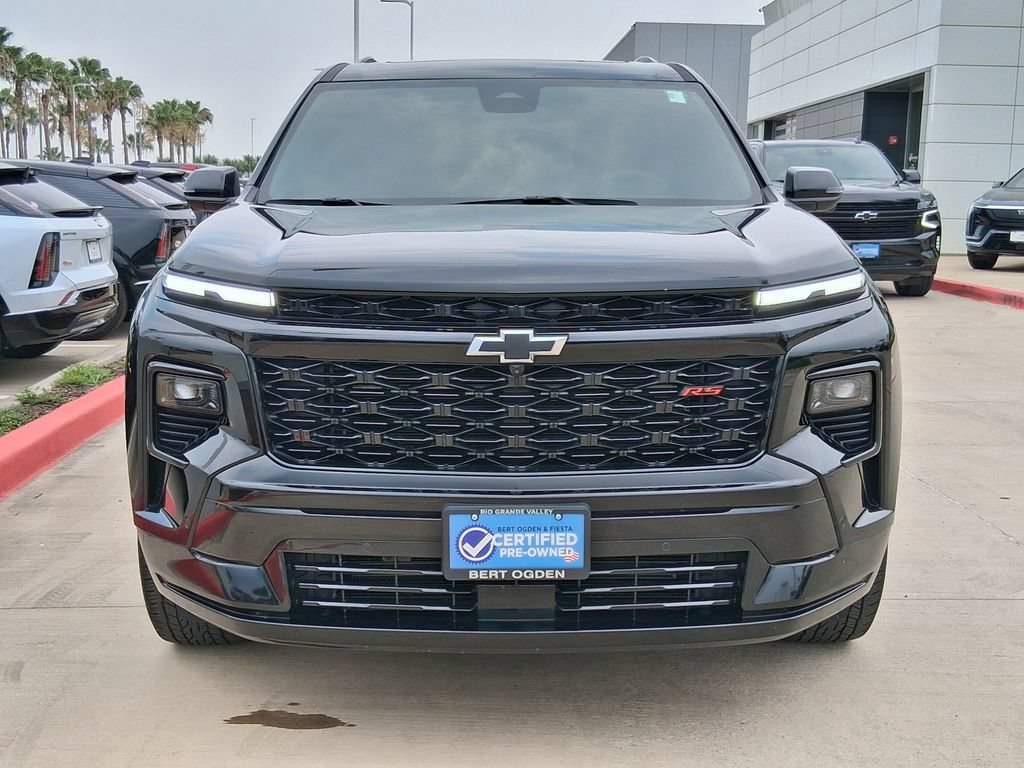 Used 2024 Chevrolet Traverse RS w/ LPO, Floor Liner Package FWD video 2