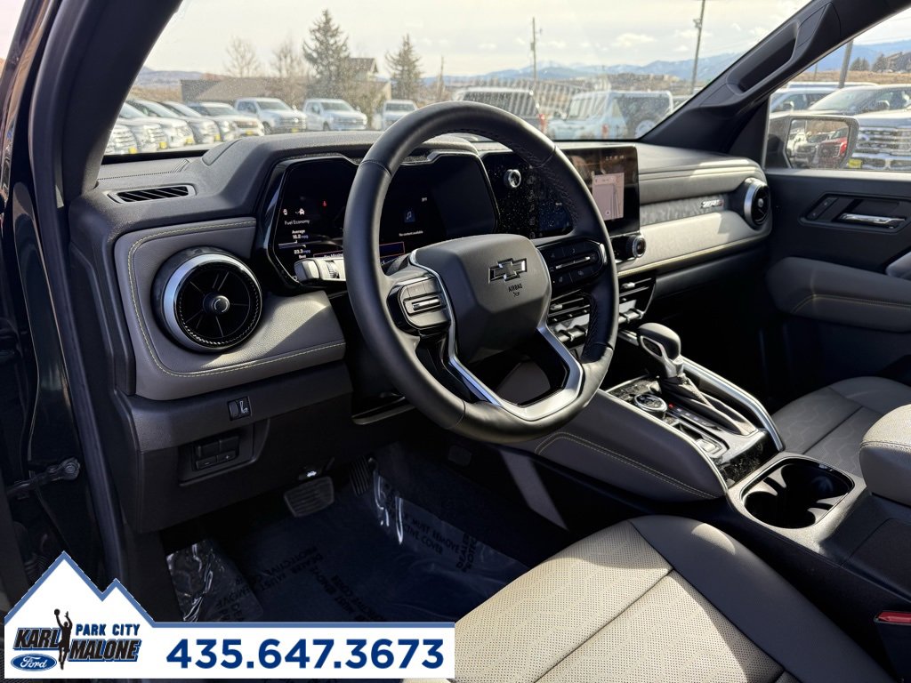 Used 2025 Chevrolet Colorado ZR2 w/ Technology Package image 12