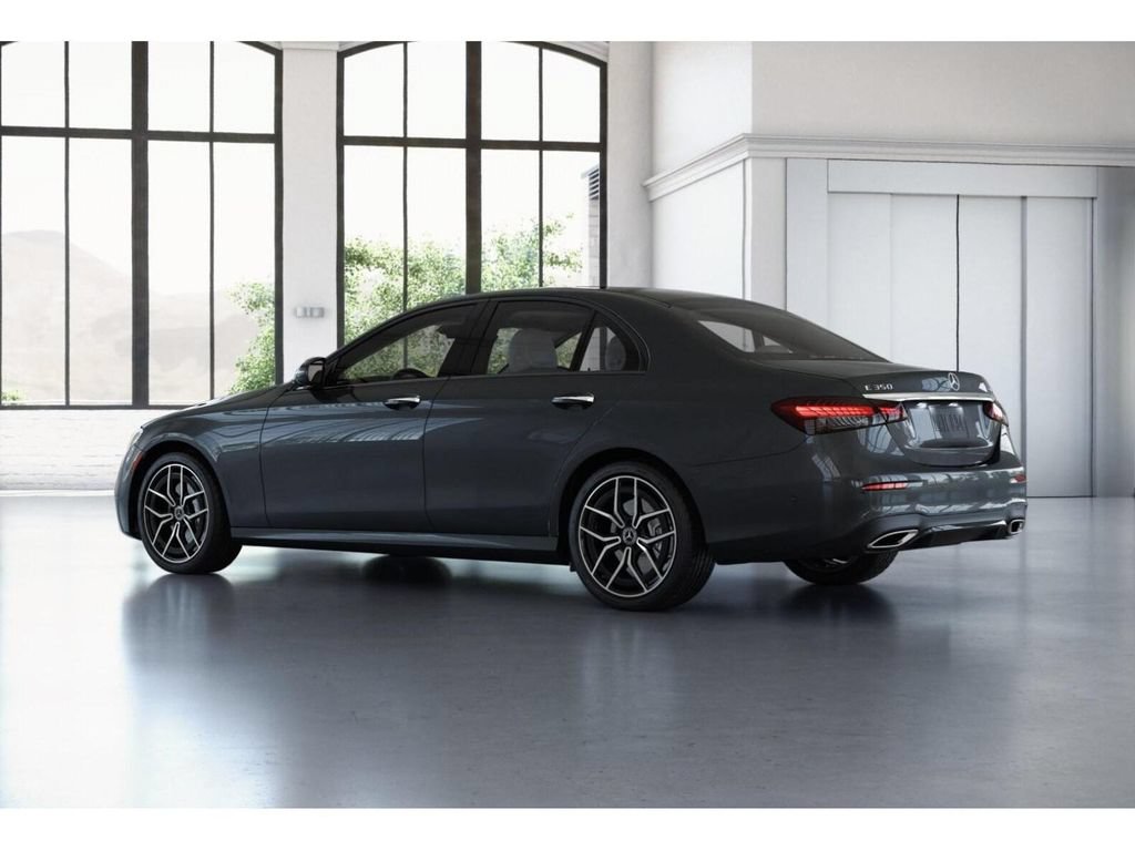 Used 2023 Mercedes-Benz E 350 4MATIC Sedan image 31