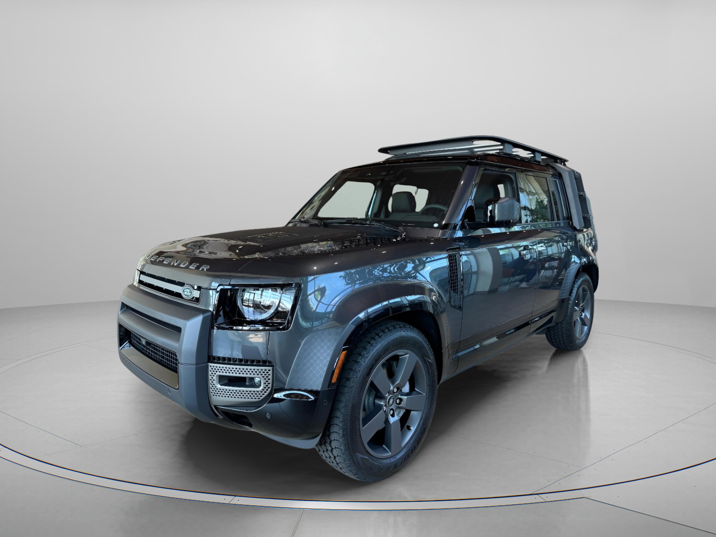 New 2025 Land Rover Defender 110 X-Dynamic SE