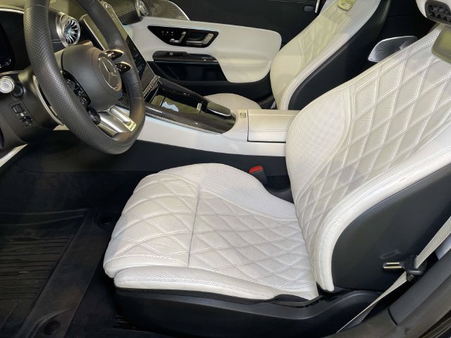 Used 2023 Mercedes-Benz SL 63 AMG 4MATIC image 5