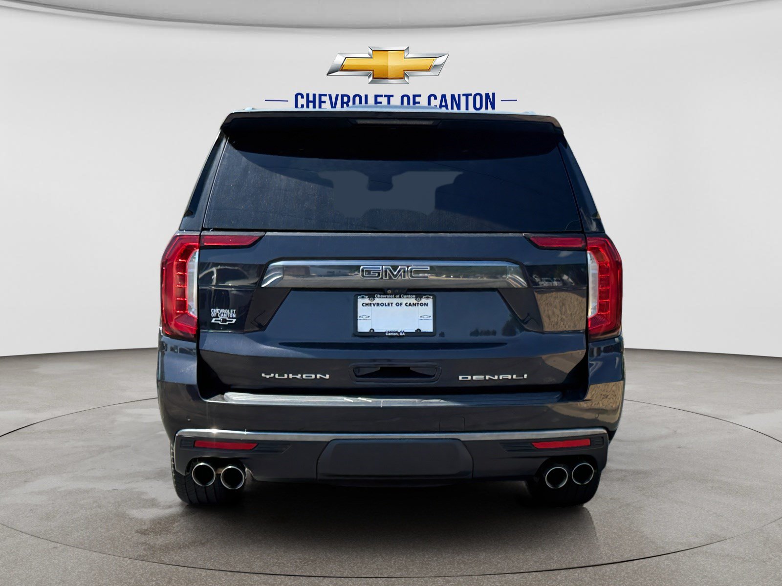 Used 2023 GMC Yukon Denali Ultimate AWD/4WD image 6