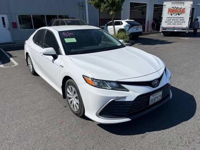 Used 2021 Toyota Camry LE FWD image 2