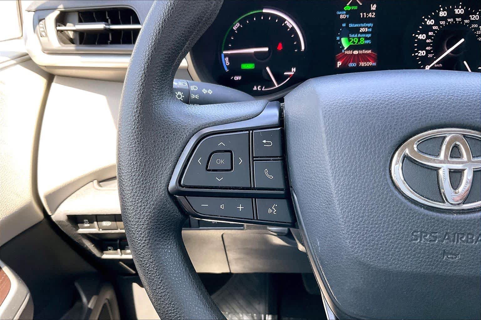 Certified 2022 Toyota Sienna LE FWD image 23