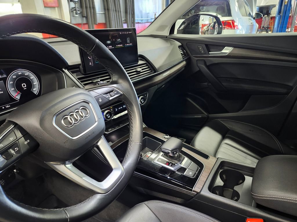 Used 2023 Audi Q5 2.0T Premium Plus w/ Premium Plus Package image 8