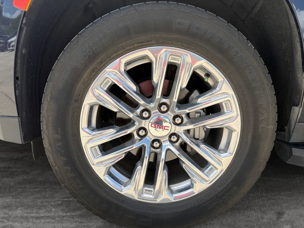 Used 2023 GMC Yukon SLT w/ SLT Premium Package RWD image 9