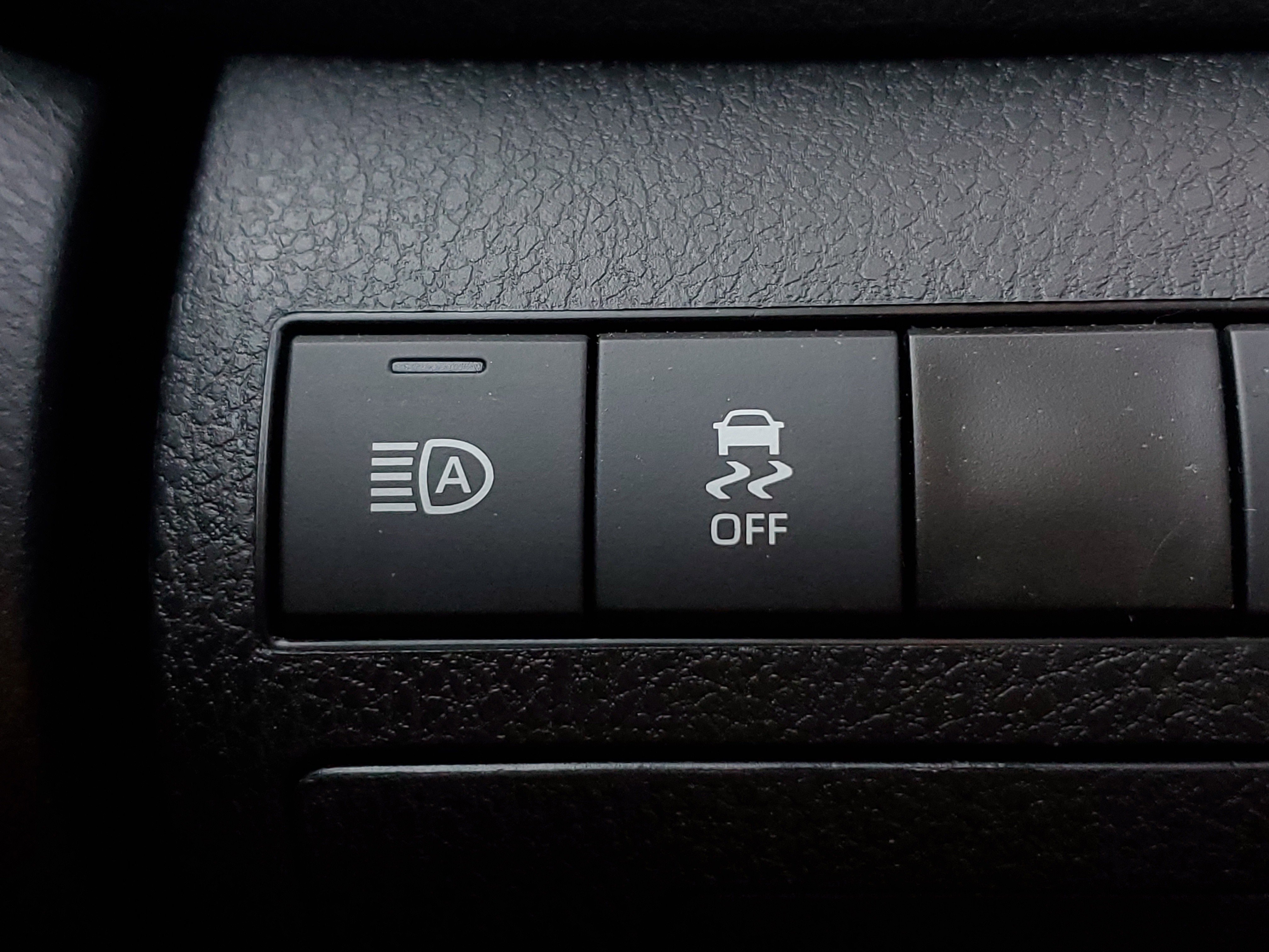 Used 2024 Toyota Camry SE image 29