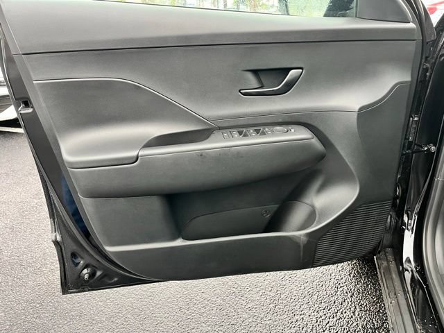 New 2026 Hyundai Kona SE FWD image 16