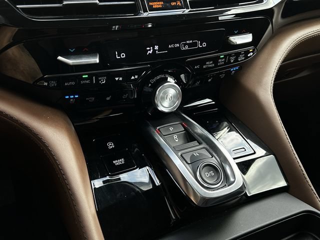 Certified 2025 Acura MDX SH-AWD w/ Advance Package image 20