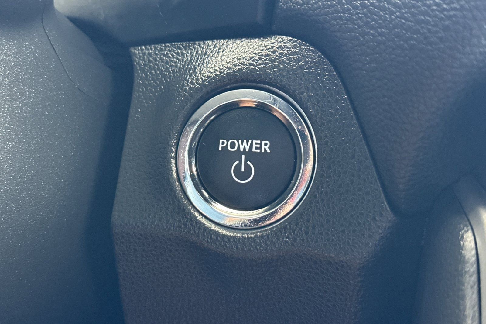 Certified 2025 Toyota RAV4 SE image 23