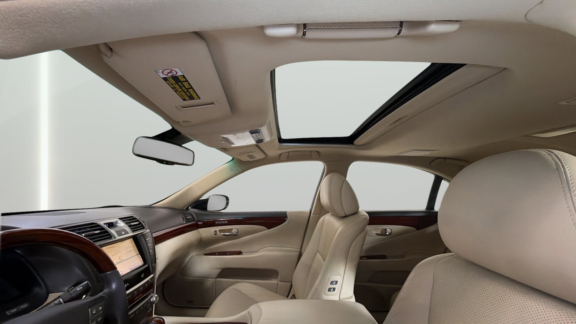 Used 2011 Lexus LS 460 w/ Comfort Pkg RWD image 32